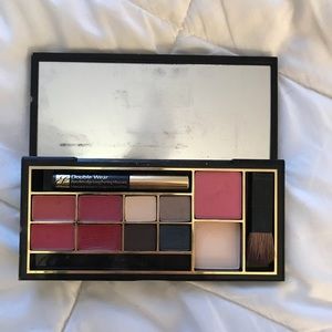 Estée Lauder expert color Palette